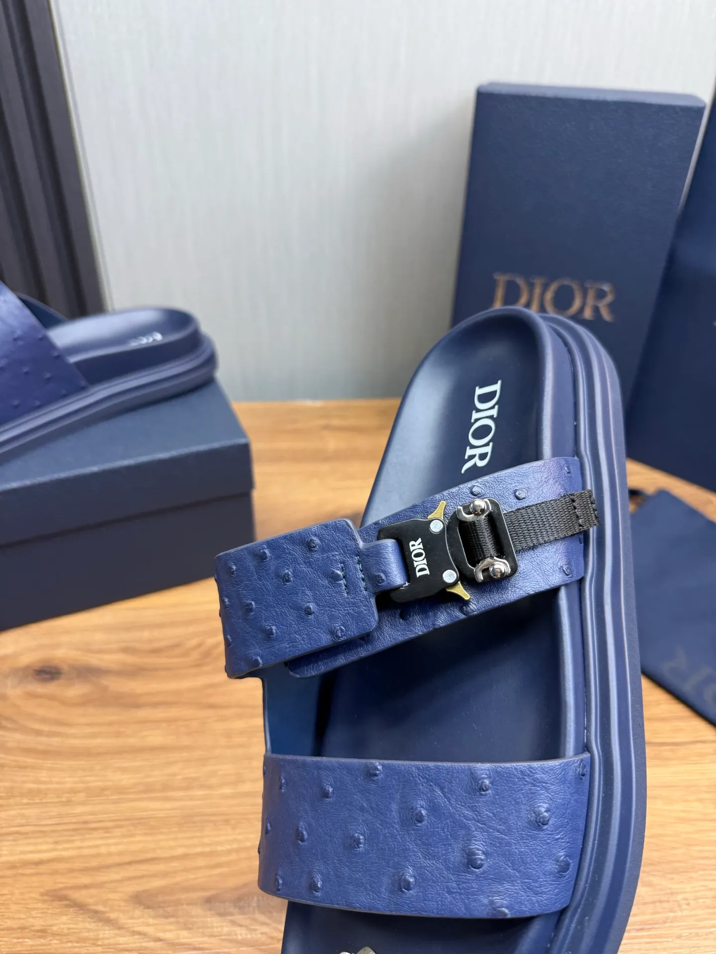 Men's shoes 300💰 Dior. Men's slippers🩴 Official website 1:1 production 38-45 size 45 46 🉑️Customized original material shipped✅
